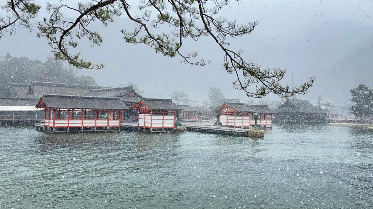 Hotel Miyajima Morinoyado Hatsukaichi Exterior foto